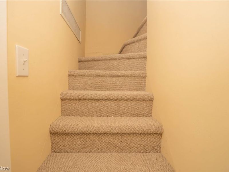 216 6th Street NE, North Canton, OH 44720 Photo 29