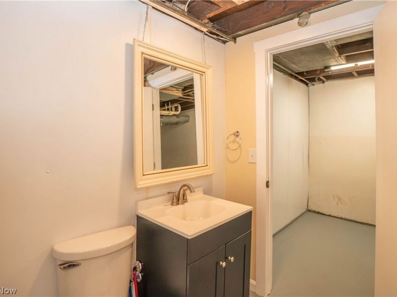 216 6th Street NE, North Canton, OH 44720 Photo 38