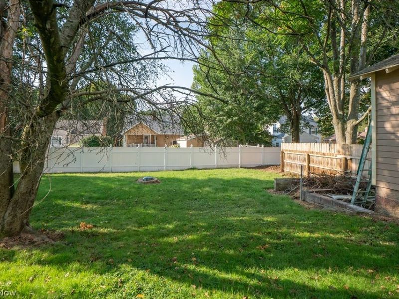 216 6th Street NE, North Canton, OH 44720 Photo 41