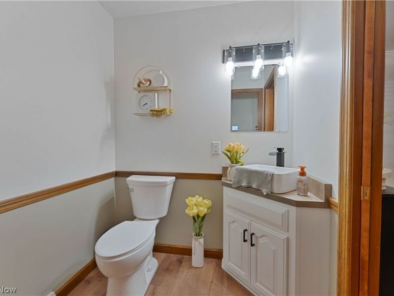 14700 Bandy Road , Alliance, OH 44601 Photo 11