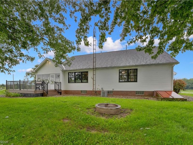14700 Bandy Road , Alliance, OH 44601 Photo 46