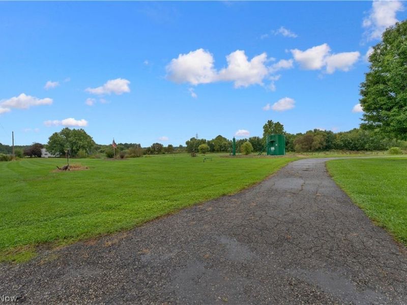 14700 Bandy Road , Alliance, OH 44601 Photo 49