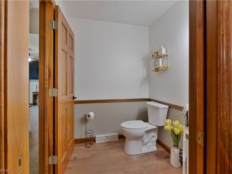 14700 Bandy Road , Alliance, OH 44601 Photo 9