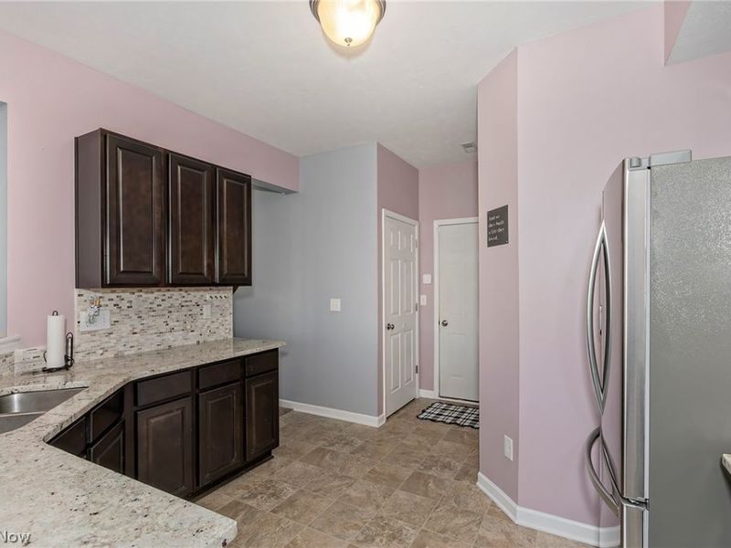 10412 Redbud Drive, Aurora, OH 44202 Photo 14