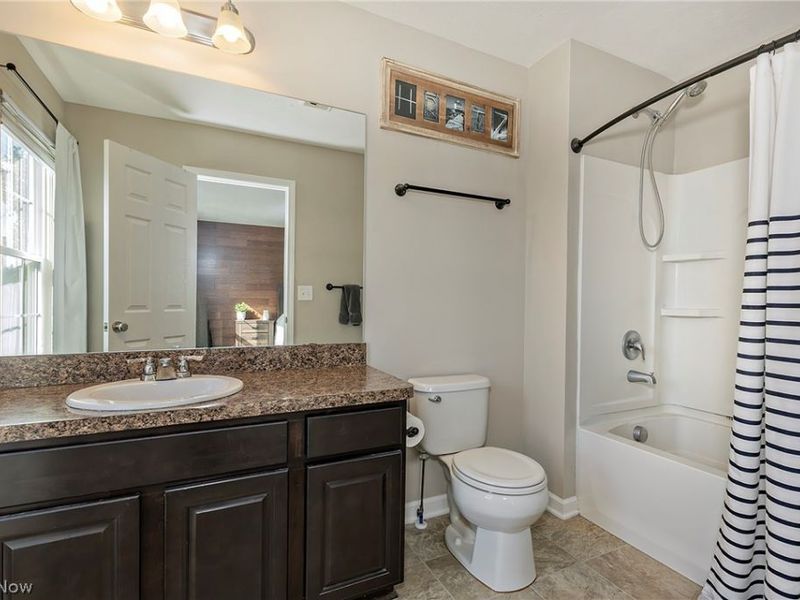 10412 Redbud Drive, Aurora, OH 44202 Photo 24