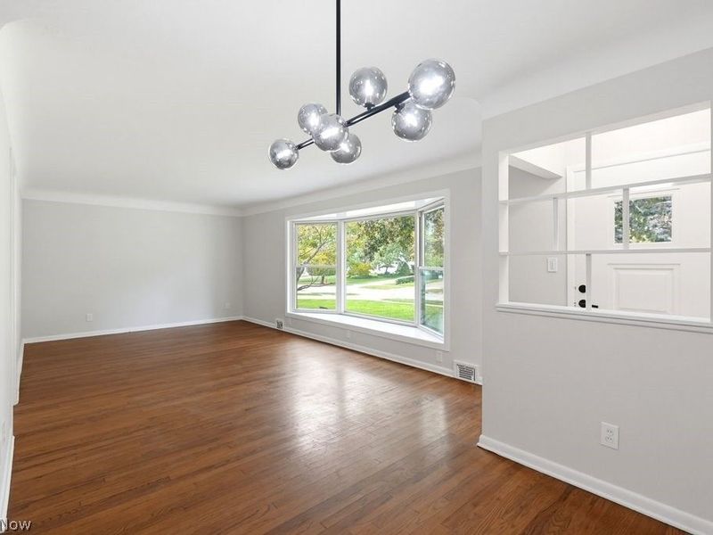 4870 N Sedgewick Road, Lyndhurst, OH 44124 Photo 9