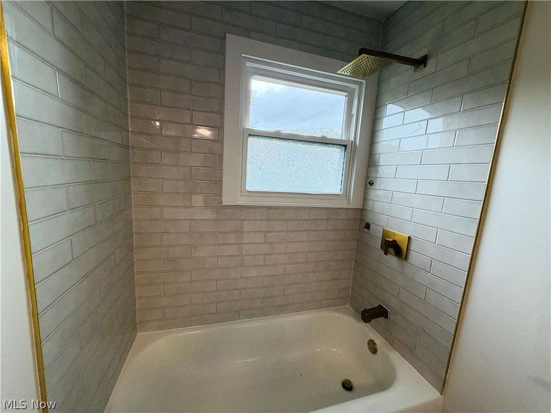 793 Georgetown Avenue, Elyria, OH 44035 Photo 14
