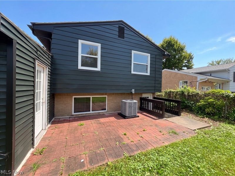 793 Georgetown Avenue, Elyria, OH 44035 Photo 34