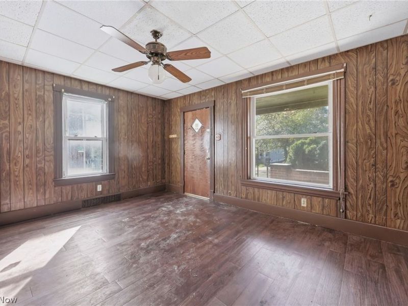 1568 Shehy Street, Youngstown, OH 44506 Photo 16