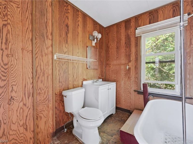 1568 Shehy Street, Youngstown, OH 44506 Photo 31