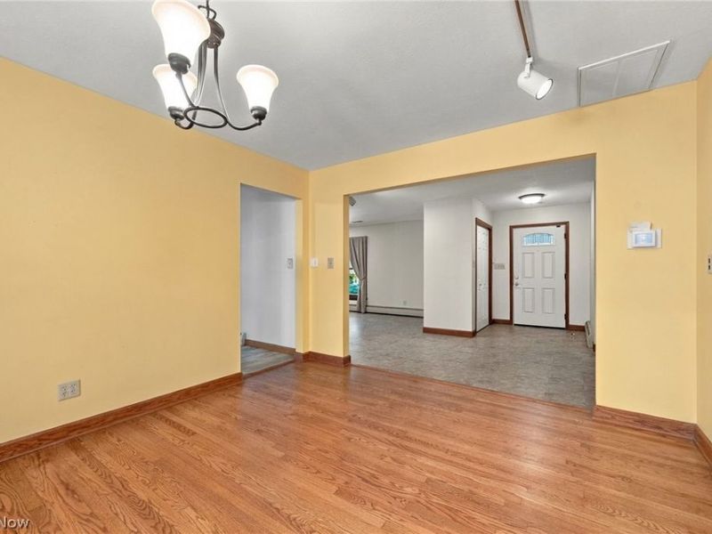 7361 Briar Hill Drive , Kirtland, OH 44094 Photo 11