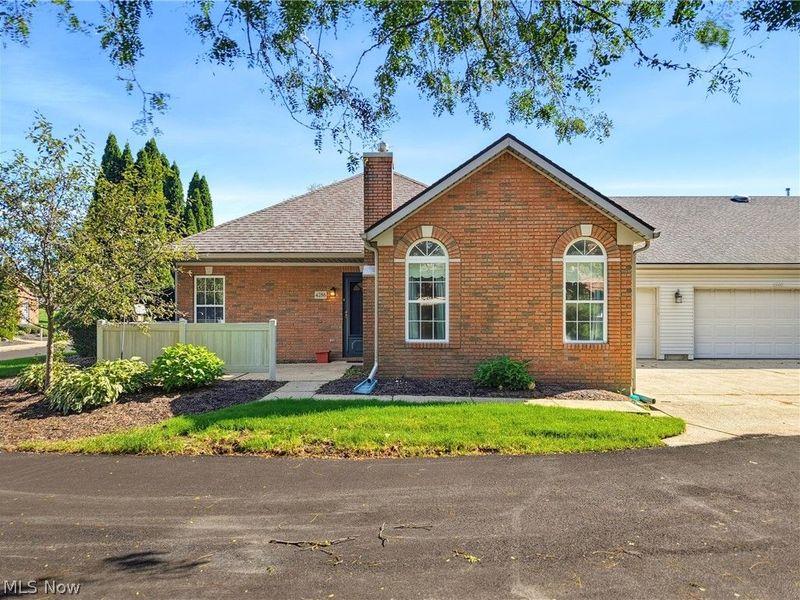 4286 Hunters Chase Lane, Wooster, OH 44691 Photo 2