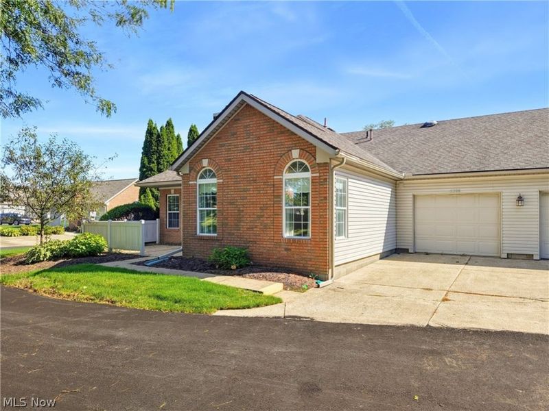 4286 Hunters Chase Lane, Wooster, OH 44691 Photo 3