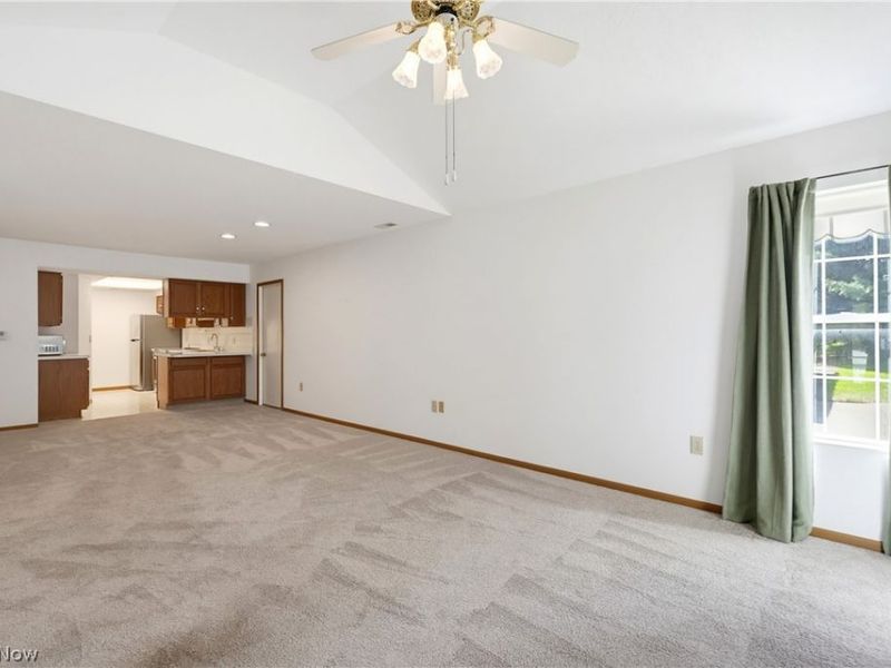 4286 Hunters Chase Lane, Wooster, OH 44691 Photo 9