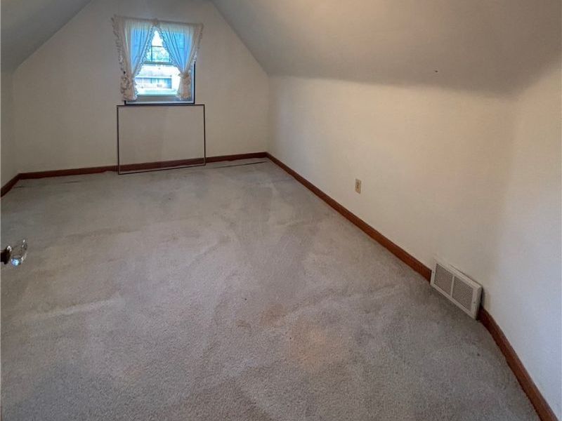 6862 York Road, Parma Heights, OH 44130 Photo 16