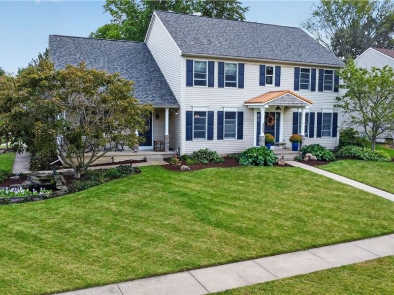 1008 Coopers Run, Amherst, OH 44001 Photo 3