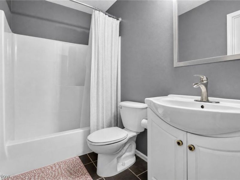 1008 Coopers Run, Amherst, OH 44001 Photo 43