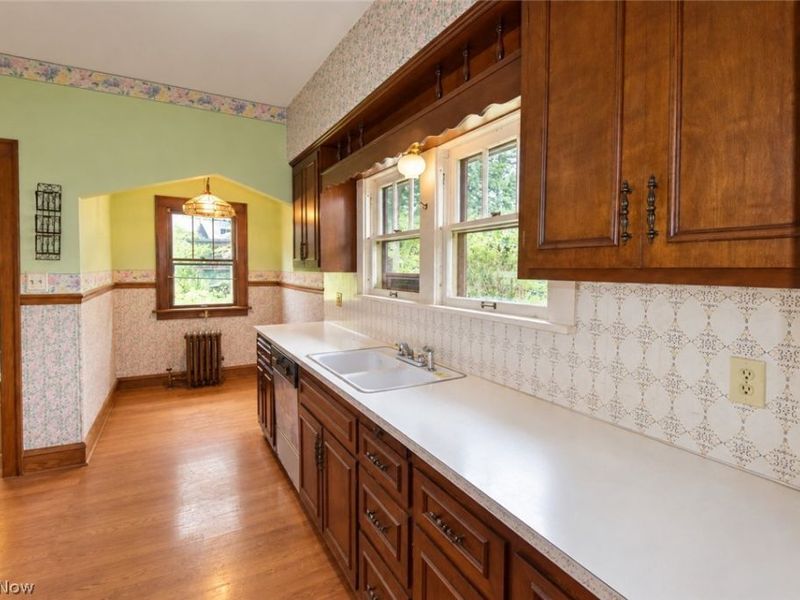 5883 Clearview Drive, Parma Heights, OH 44130 Photo 13