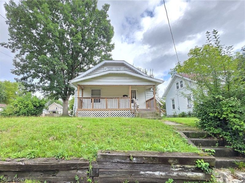 1339 Vane Avenue , Akron, OH 44310 Photo 1