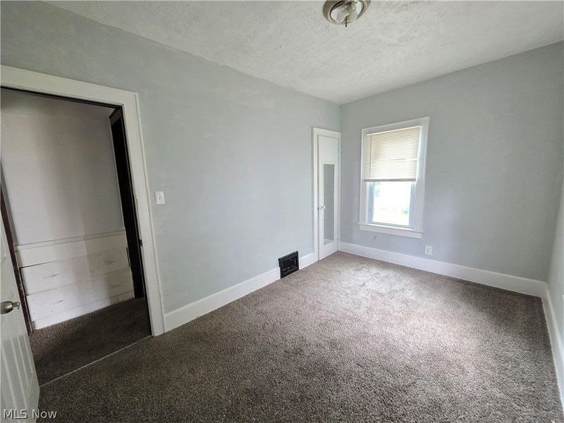 1339 Vane Avenue , Akron, OH 44310 Photo 18
