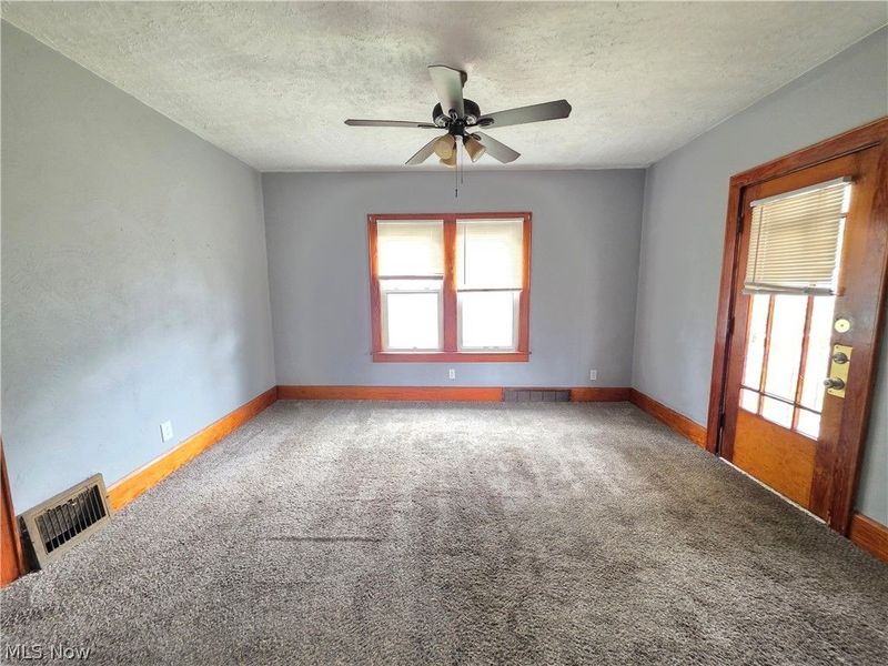 1339 Vane Avenue , Akron, OH 44310 Photo 7