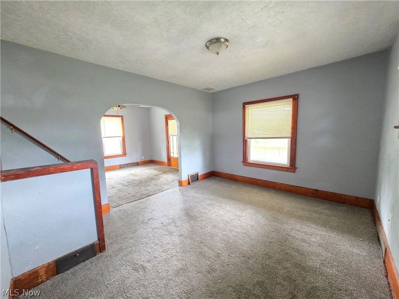 1339 Vane Avenue , Akron, OH 44310 Photo 9