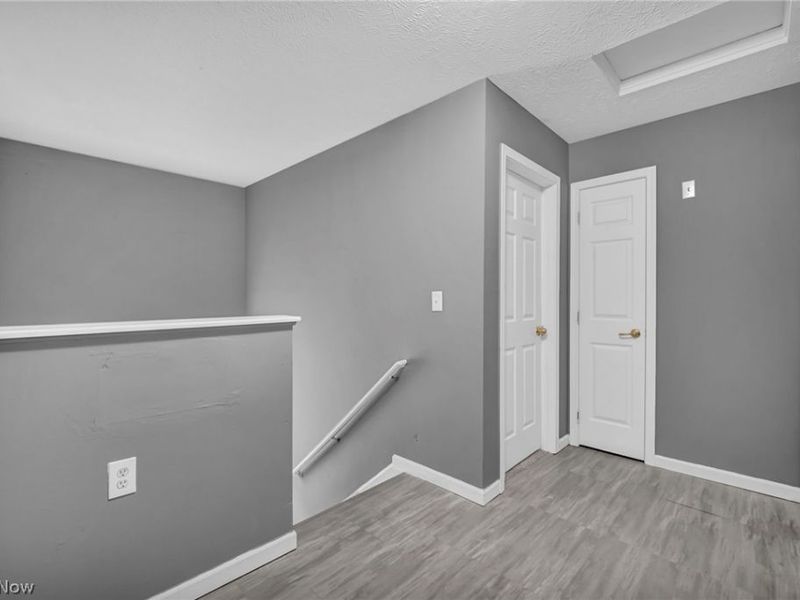 645 Eddy Road, Cleveland, OH 44108 Photo 15