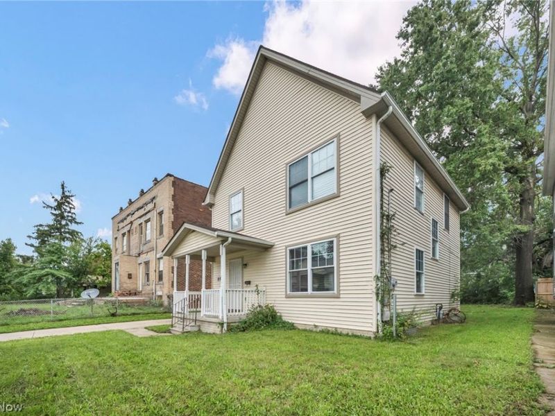 645 Eddy Road, Cleveland, OH 44108 Photo 4