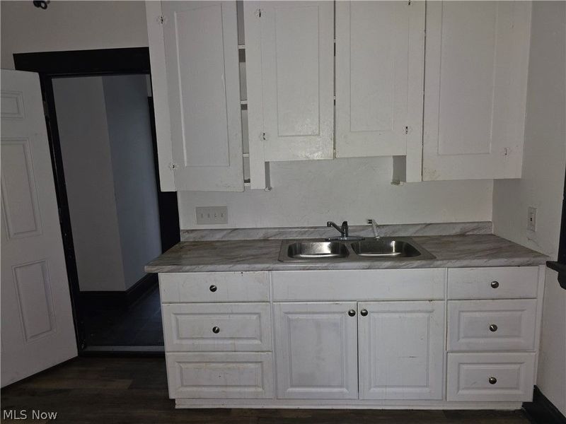 3036 E 111th Street, Cleveland, OH 44104 Photo 9