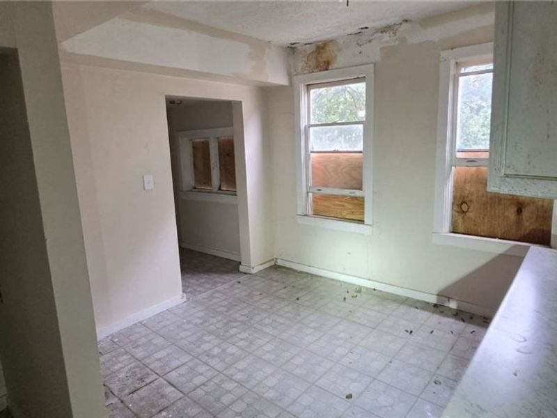 3248 W 90th Street, Cleveland, OH 44102 Photo 13