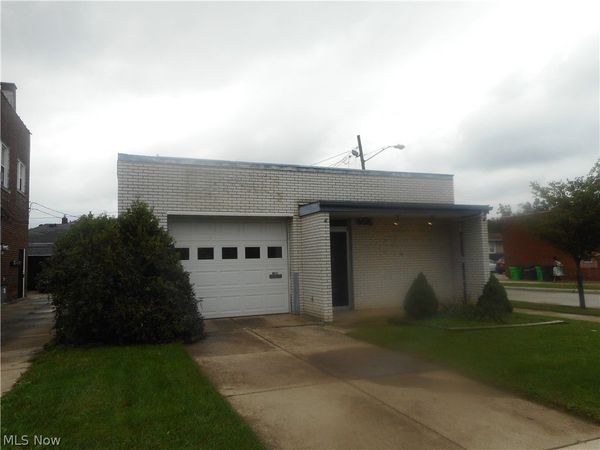 554 E 200 Street , Euclid, OH 44119