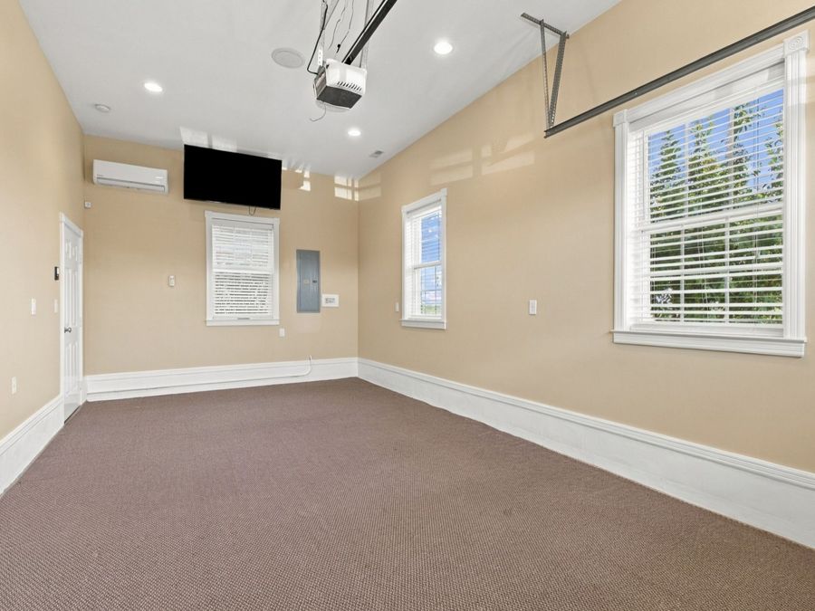 Property Image 79