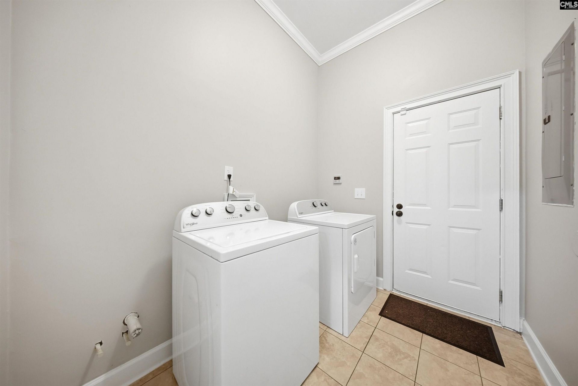 213 Headwater Circle  Photo 14