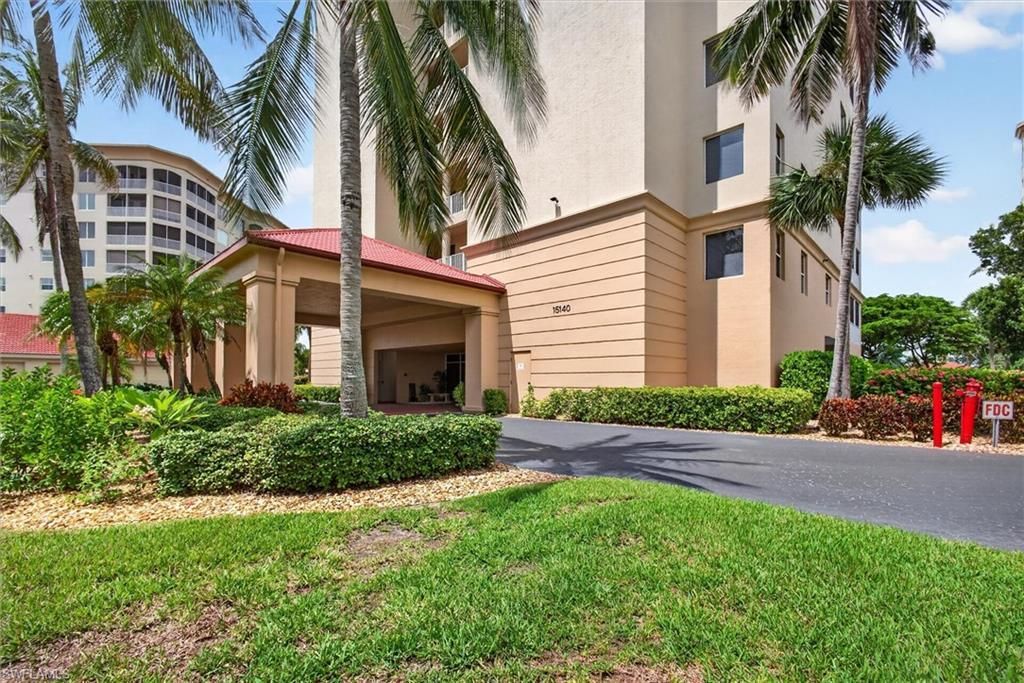 15140 Harbour Isle Dr , Unit 301, Fort Myers, FL 33908 Main Photo