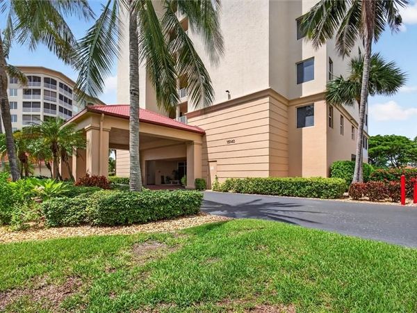15140 Harbour Isle DR , Unit 301, FORT MYERS, FL 33908