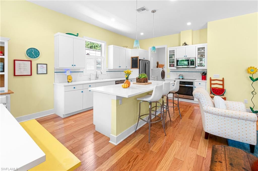 1530 Poinciana Ave, Fort Myers, FL 33901 Photo