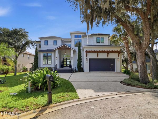 120 GRAND OAKS Drive, St. Augustine, FL 32080