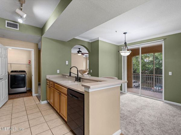 10075 GATE Parkway N, Unit 2510, Jacksonville, FL 32246