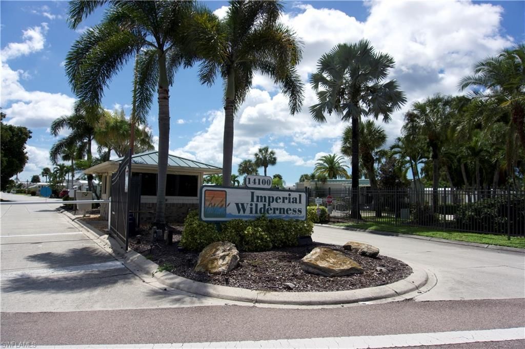 325 Imperial Wilderness Blvd, Naples, FL 34114 Photo