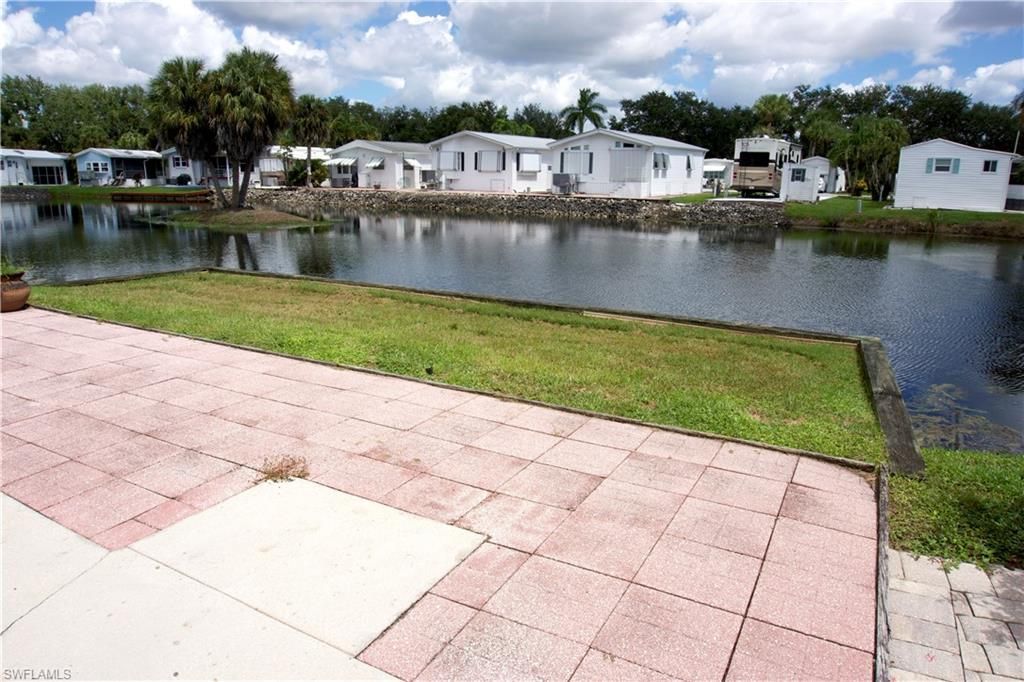 325 Imperial Wilderness Blvd, Naples, FL 34114 Photo