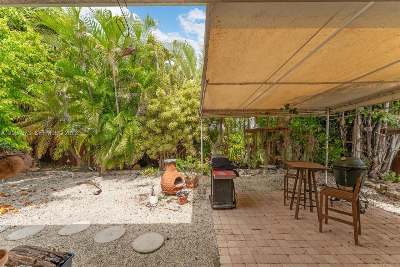 547 Plante St , Key Largo, FL 33037 Photo