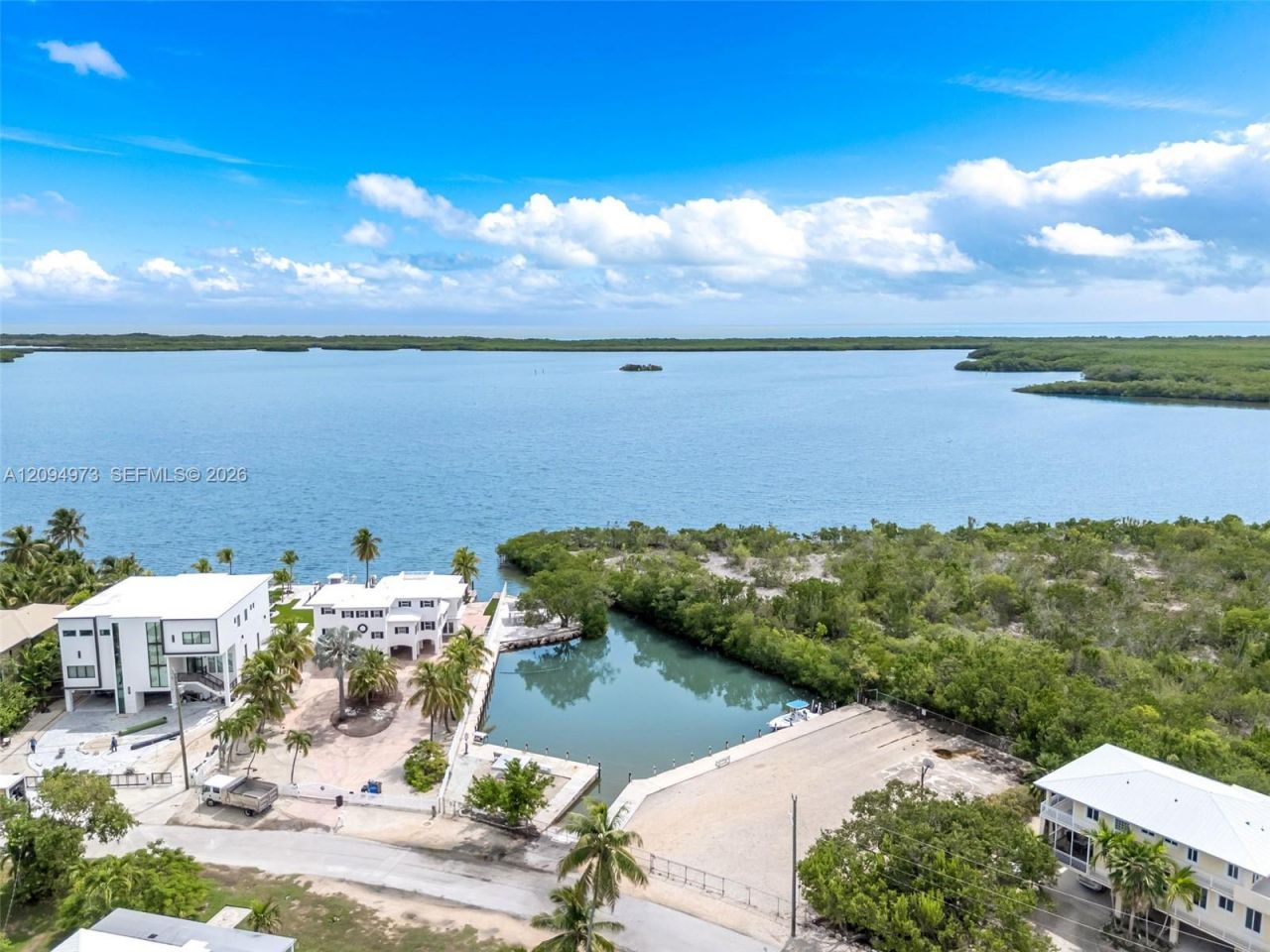 547 Plante St , Key Largo, FL 33037 Photo