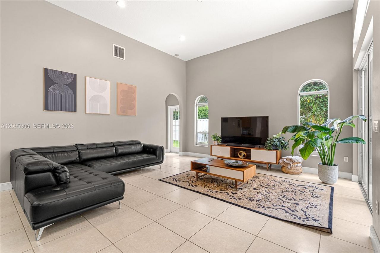 13831 NW 16th St, Pembroke Pines, FL 33028 Photo