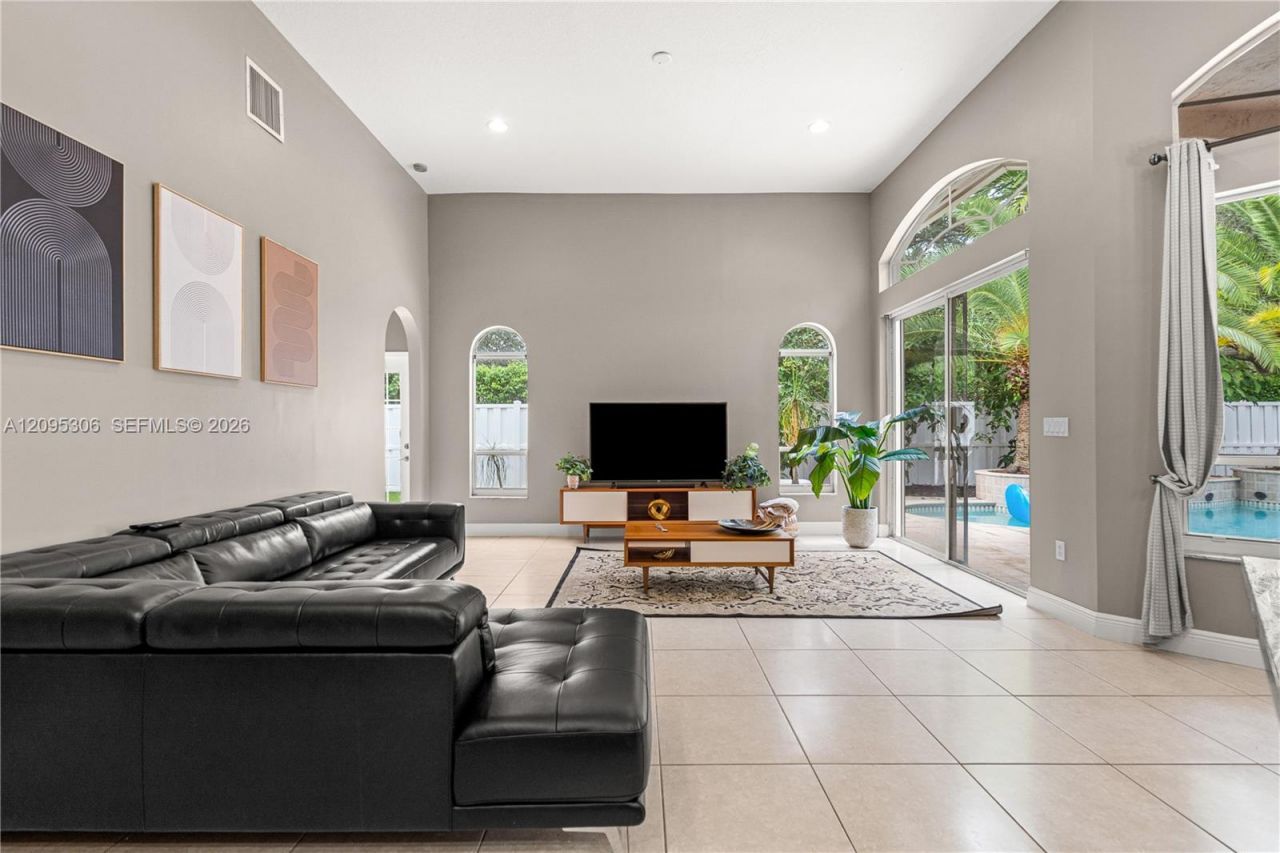 13831 NW 16th St, Pembroke Pines, FL 33028 Photo