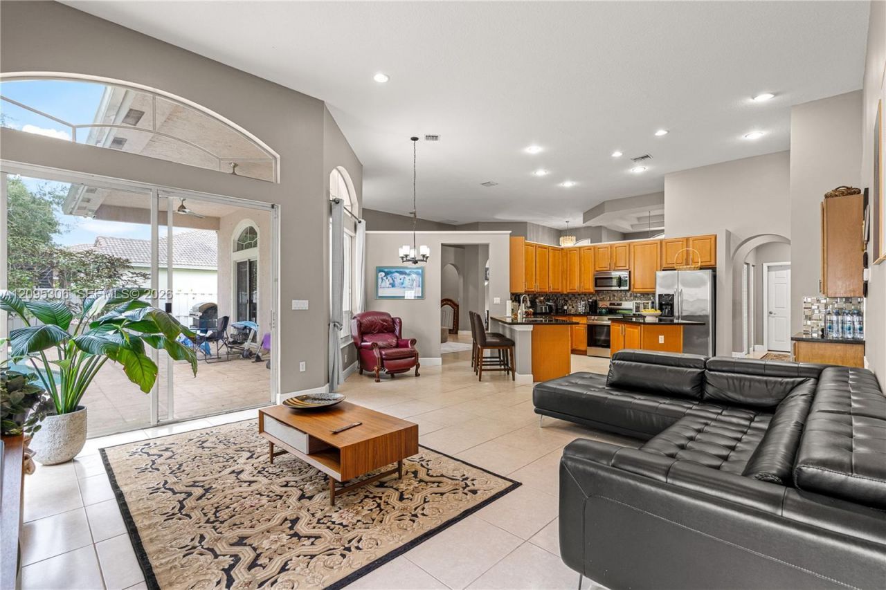 13831 NW 16th St, Pembroke Pines, FL 33028 Photo