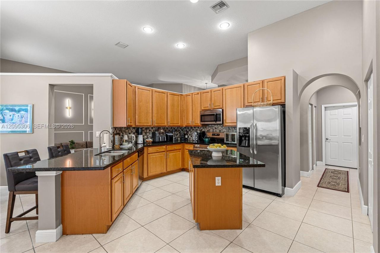 13831 NW 16th St, Pembroke Pines, FL 33028 Photo