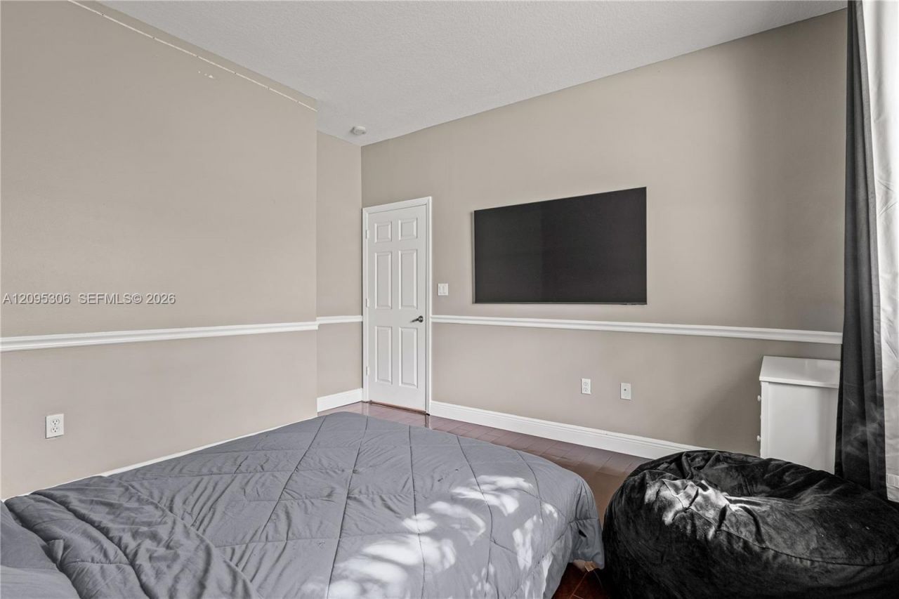 13831 NW 16th St, Pembroke Pines, FL 33028 Photo