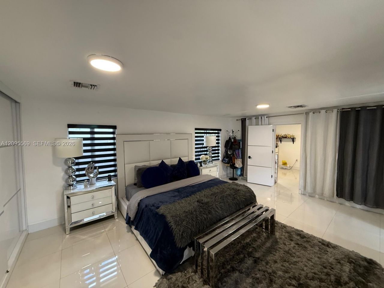 10516 NW 36th Pl , Miami, FL 33147 Photo