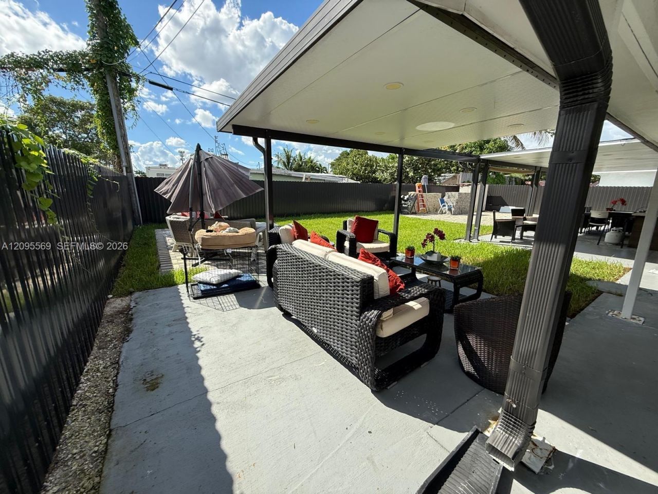 10516 NW 36th Pl , Miami, FL 33147 Photo