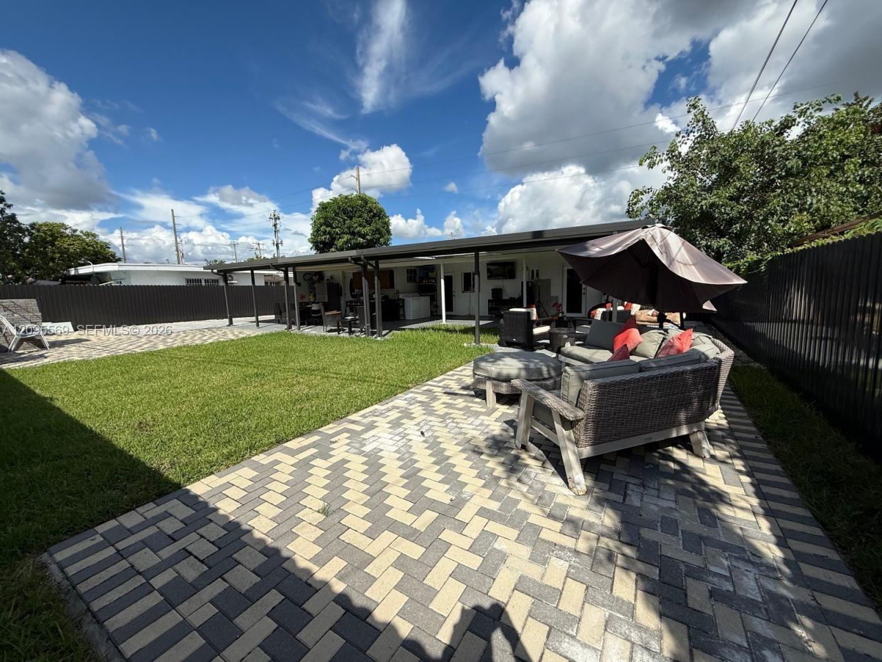 10516 NW 36th Pl , Miami, FL 33147 Photo